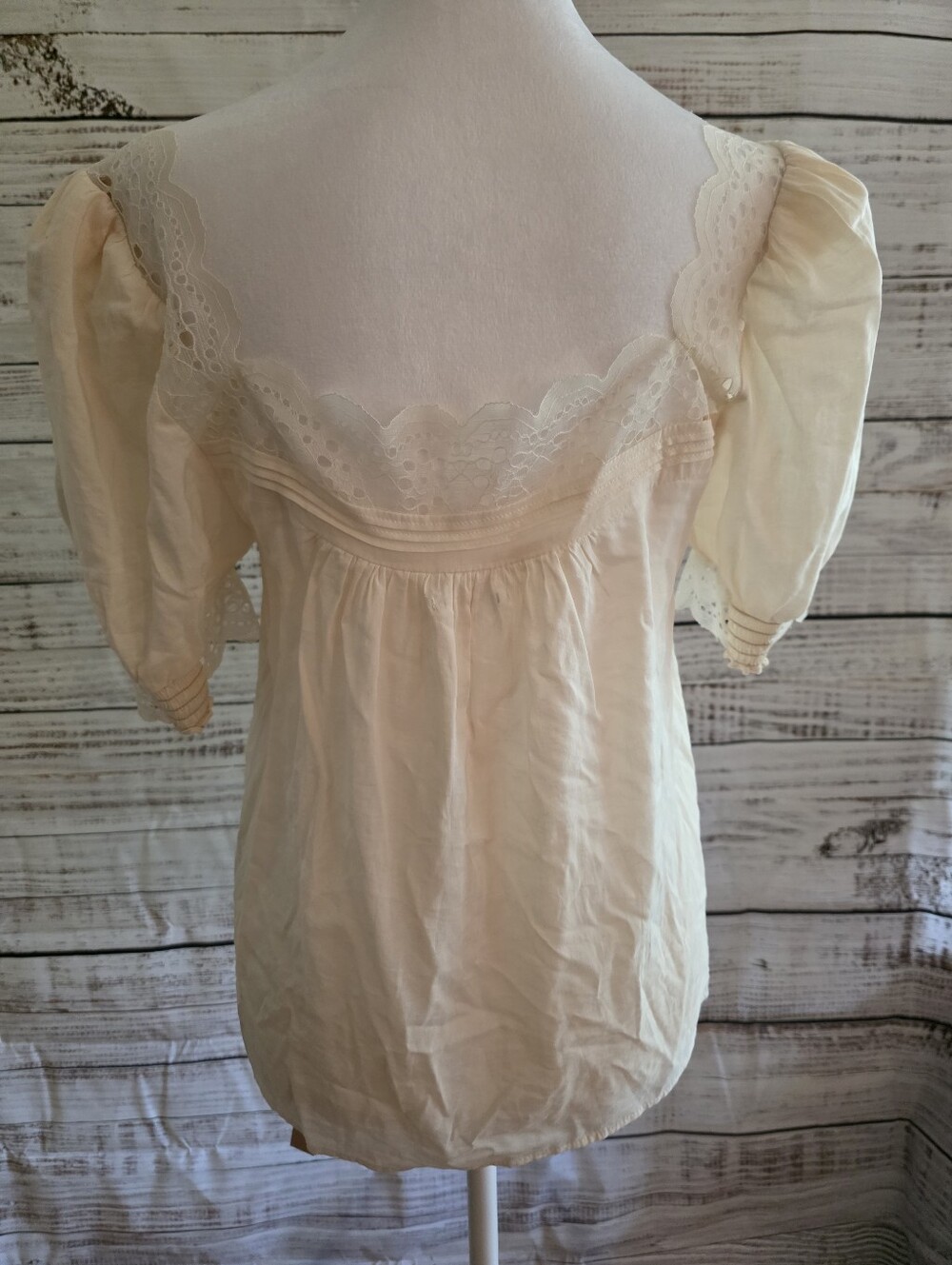 NWT Reformation Cream Eyelet Lace Puff Sleeve Wanda Blouse Sz Small - Picture 4 of 7